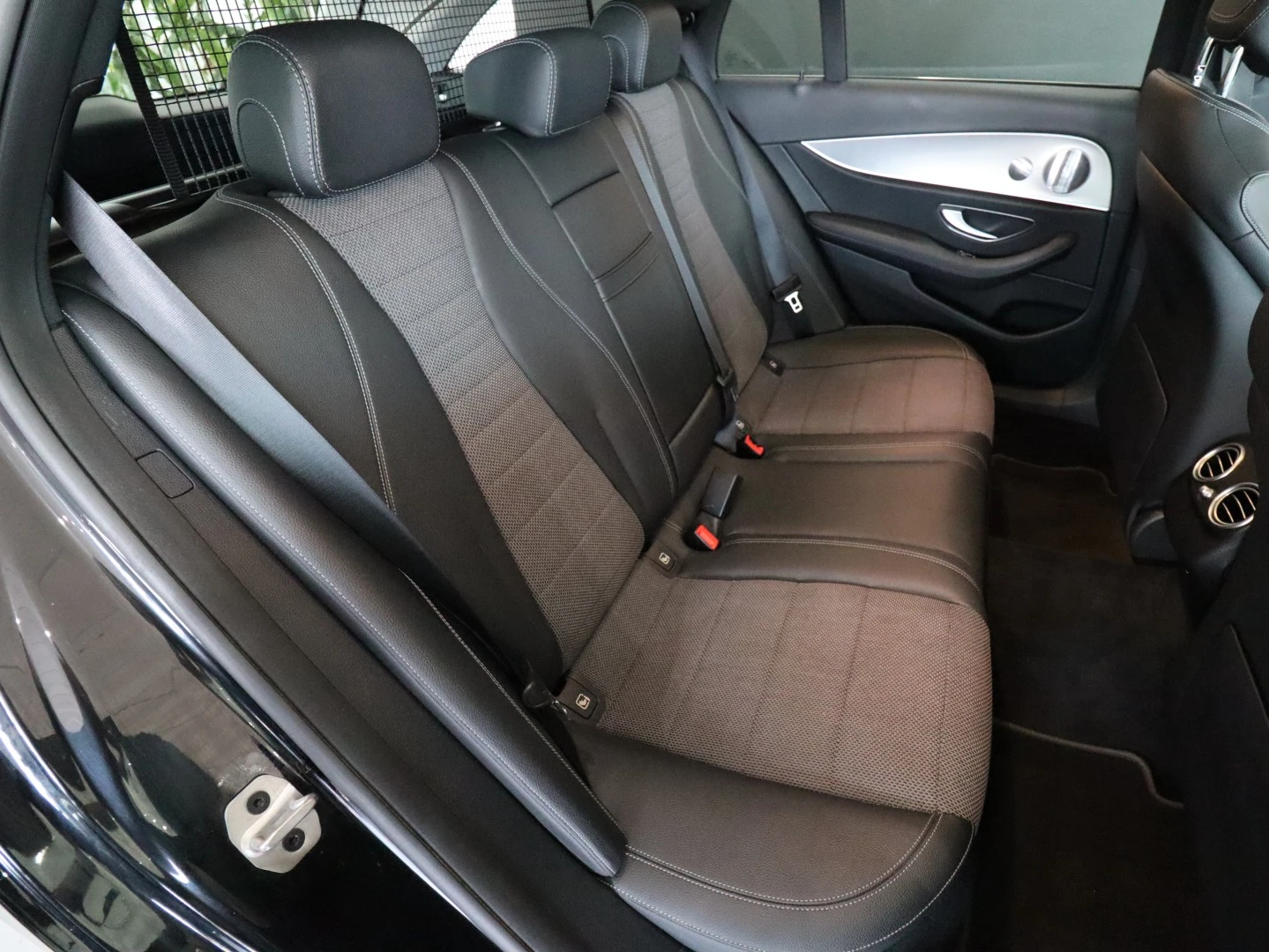 Mercedes-Benz E 300 de T 9G-TRONIC