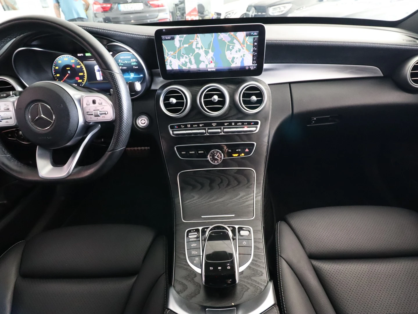 Mercedes-Benz C 300 de AMG Line