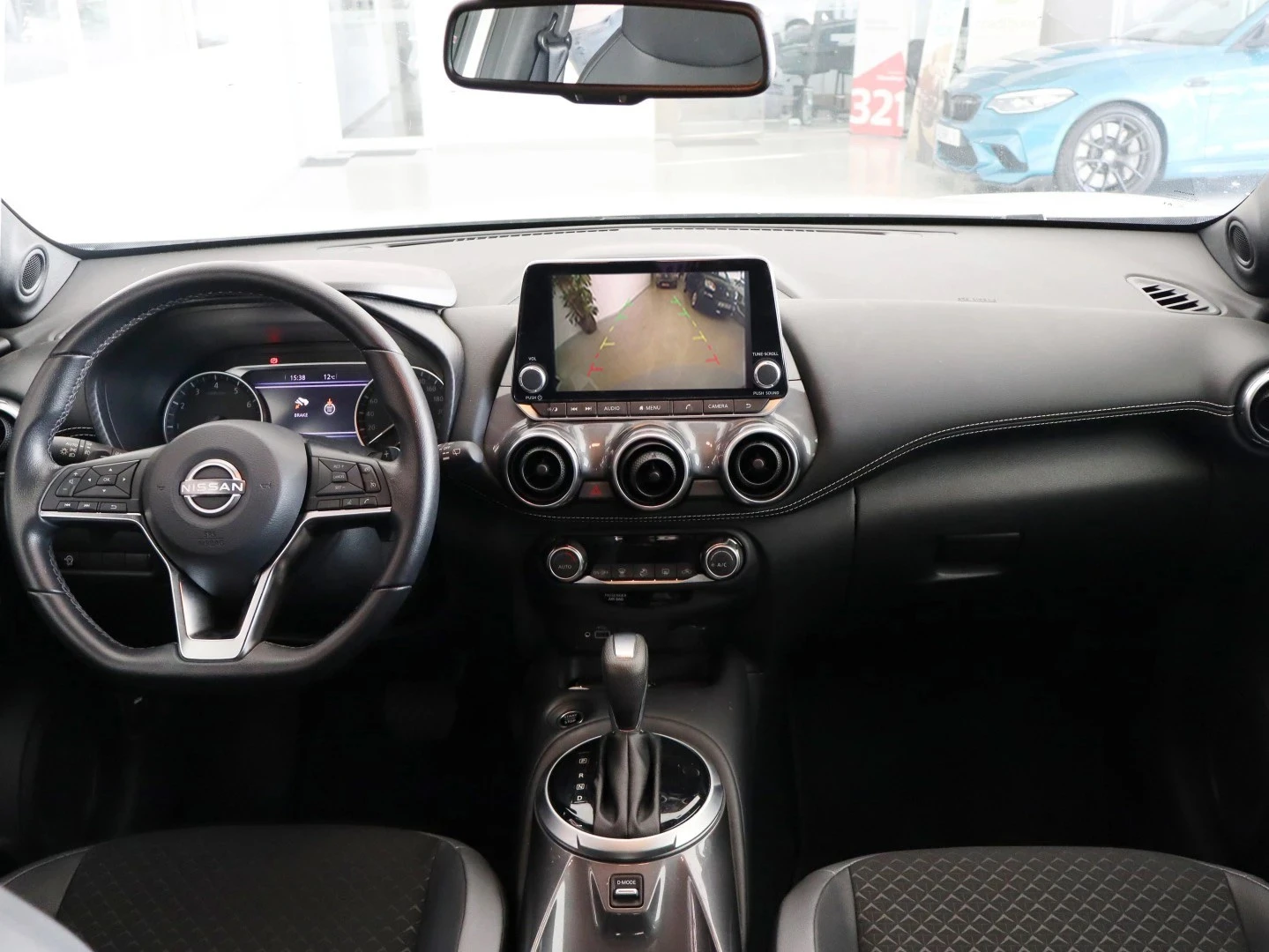 Nissan Juke 1.0 DIG-T N-Design Black DCT