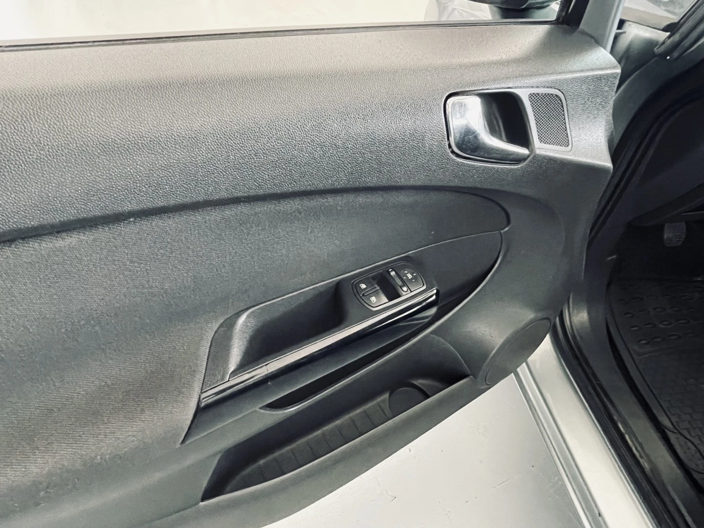 Opel Corsa Njoy