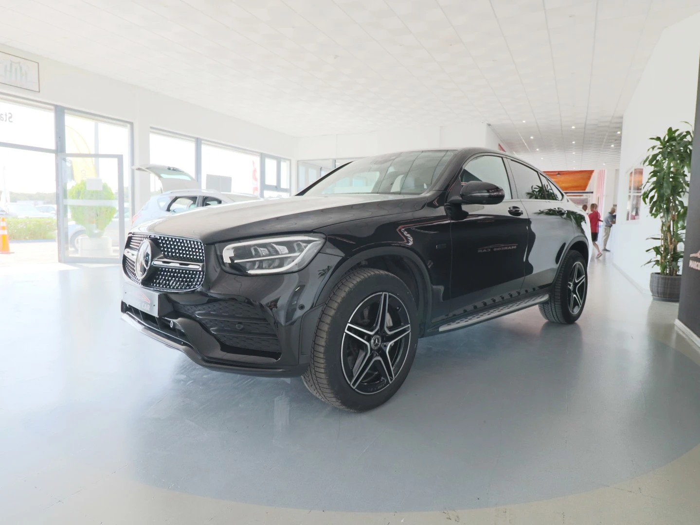Mercedes-Benz GLC 300 AMG