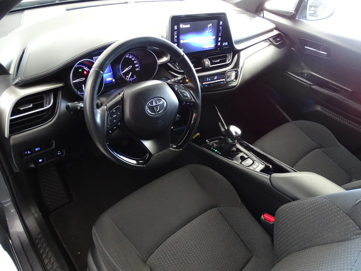 Toyota C-HR 1.8 HSD Comfort