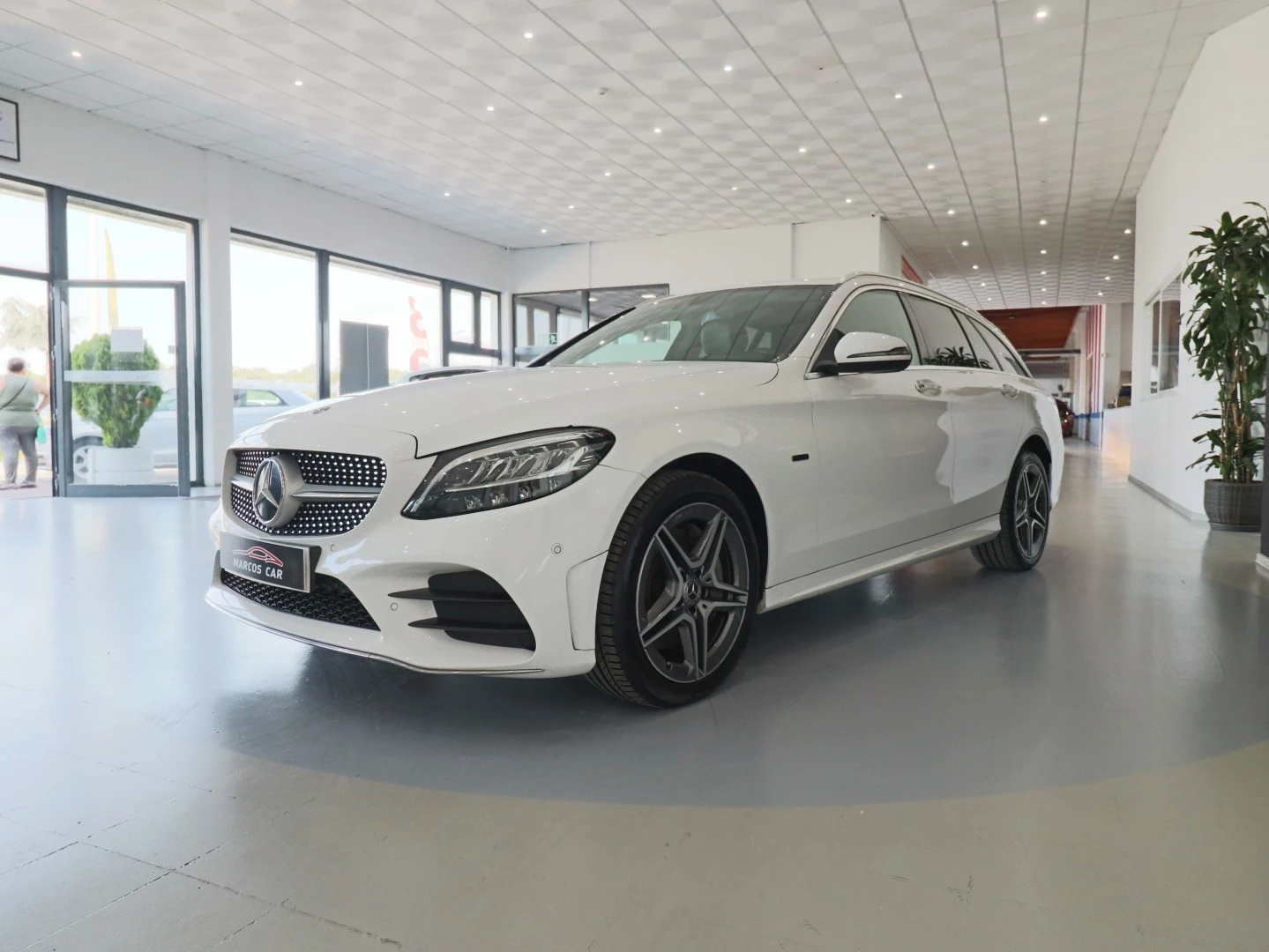 Mercedes-Benz C 300 de AMG Line