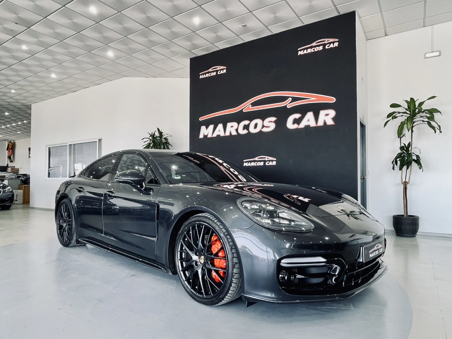 Porsche Panamera 4S Diesel
