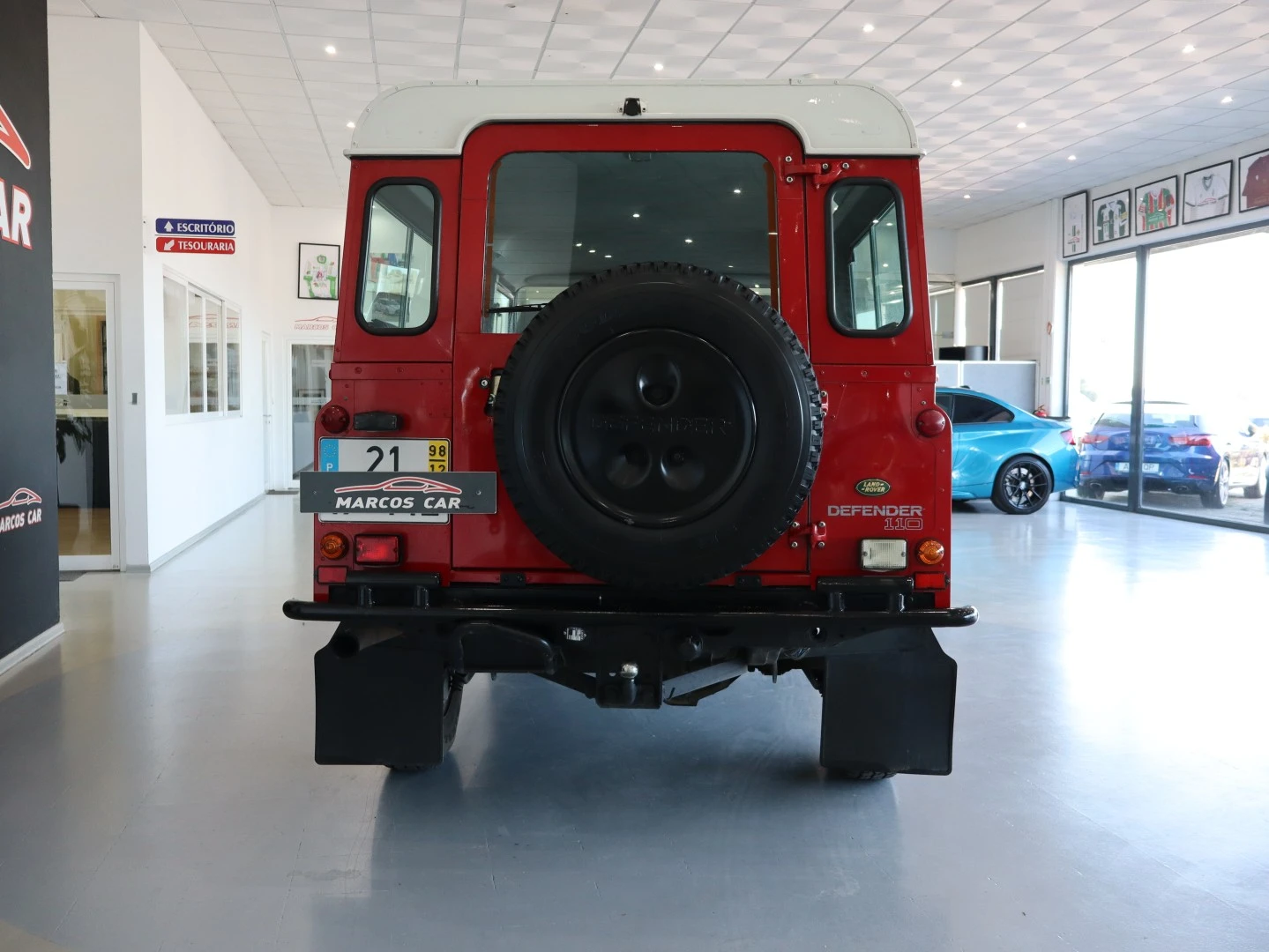 Land Rover Defender 110 2.5 TD5 Metal Top