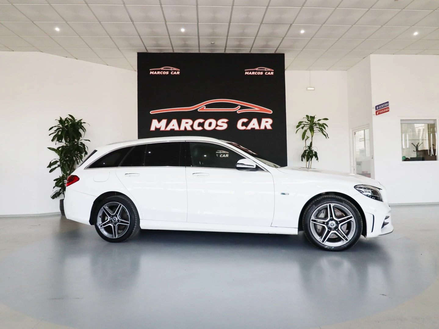 Mercedes-Benz C 300 de AMG Line