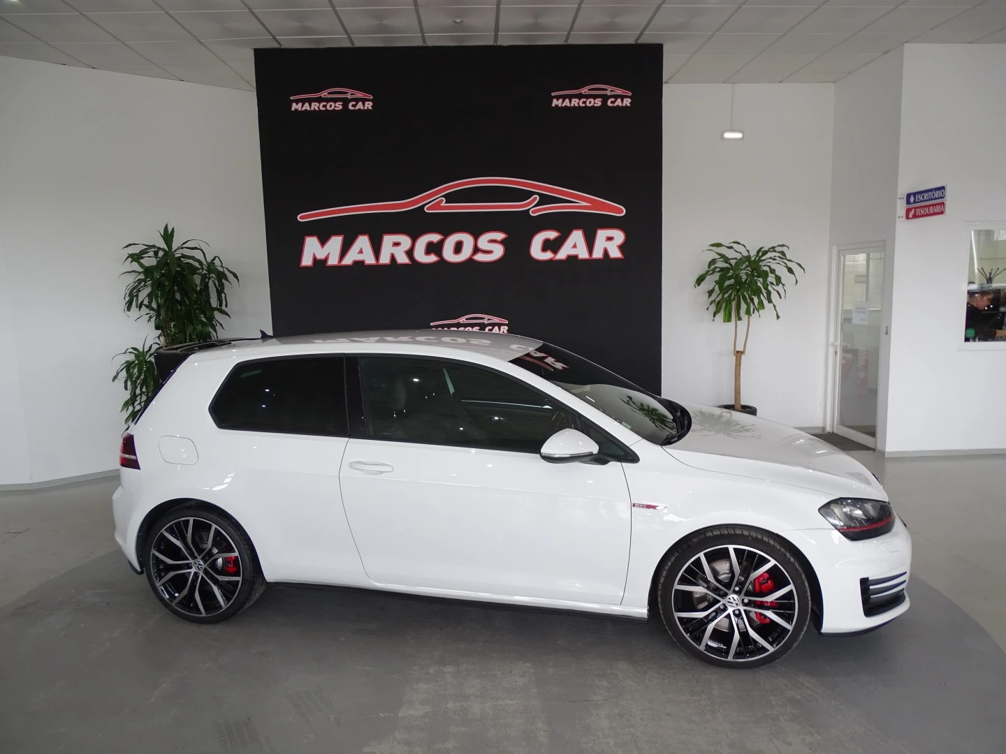 VW Golf 2.0 TSI GTI DSG