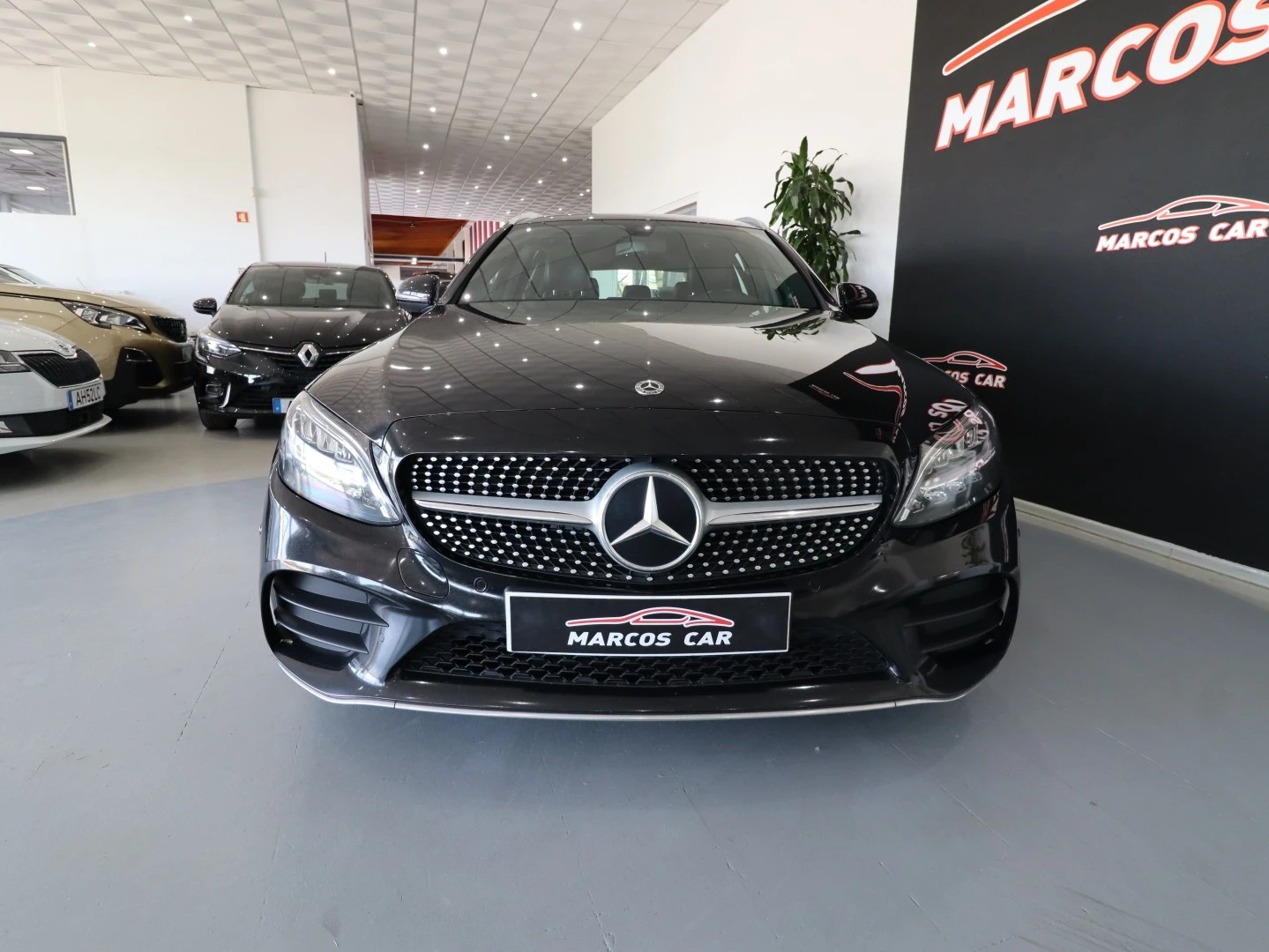 Mercedes-Benz C 300 de AMG Line