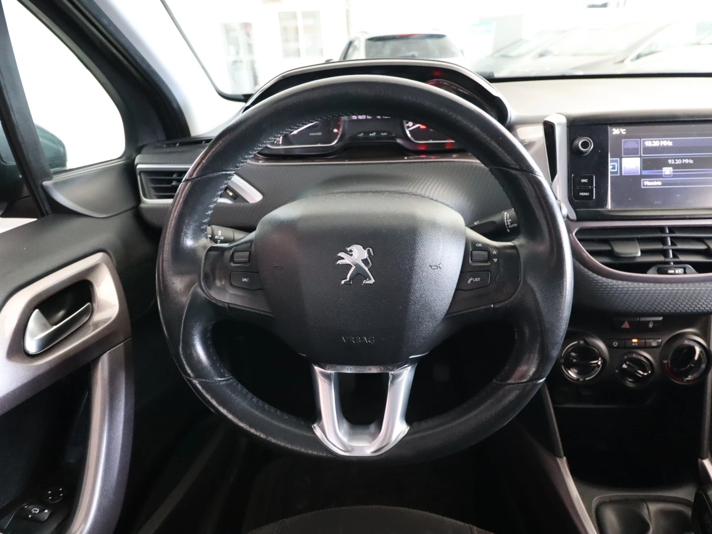 Peugeot 2008 1.6 e-HDi Active