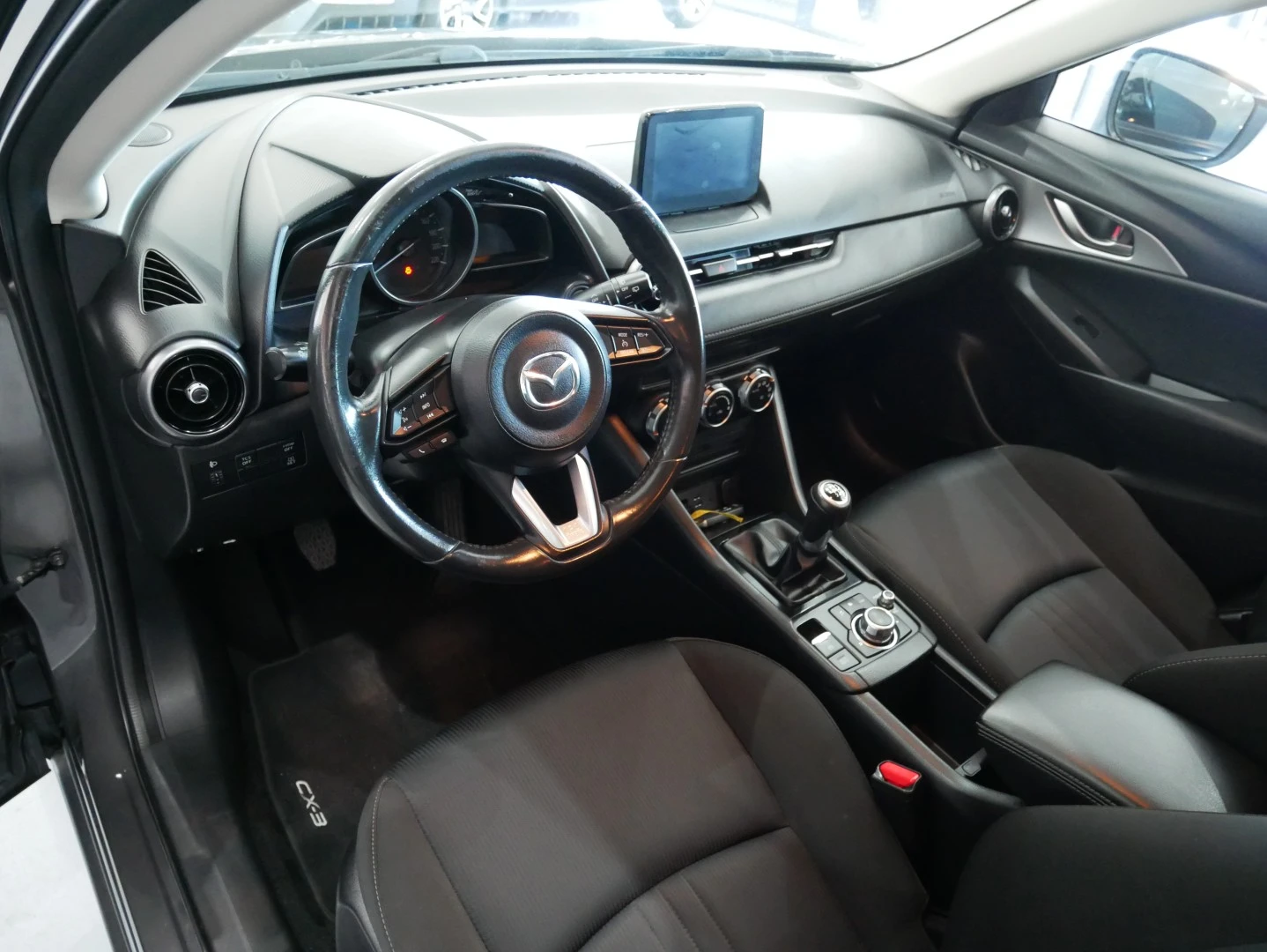 Mazda CX-3 1.8 Sky.Advance Navi