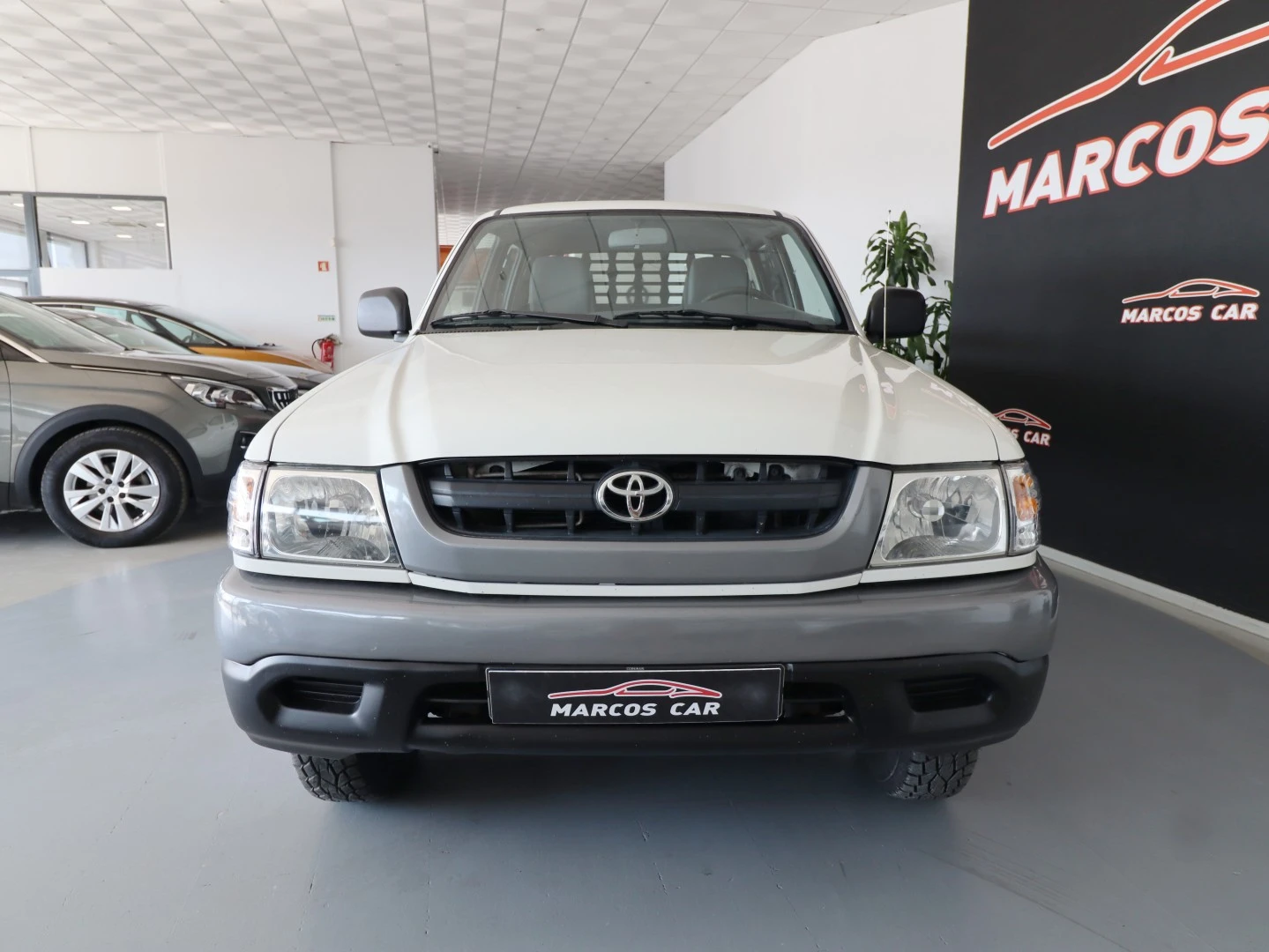 Toyota Hilux 2.5 D-4D CE AC