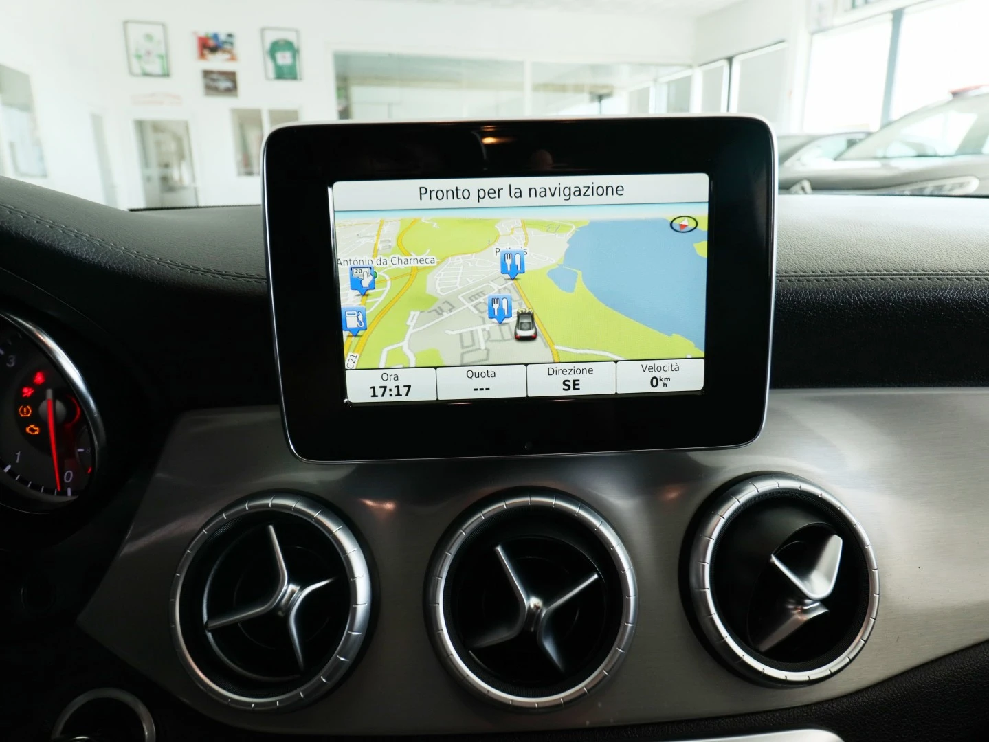 Mercedes-Benz CLA 180 CDi AMG Line