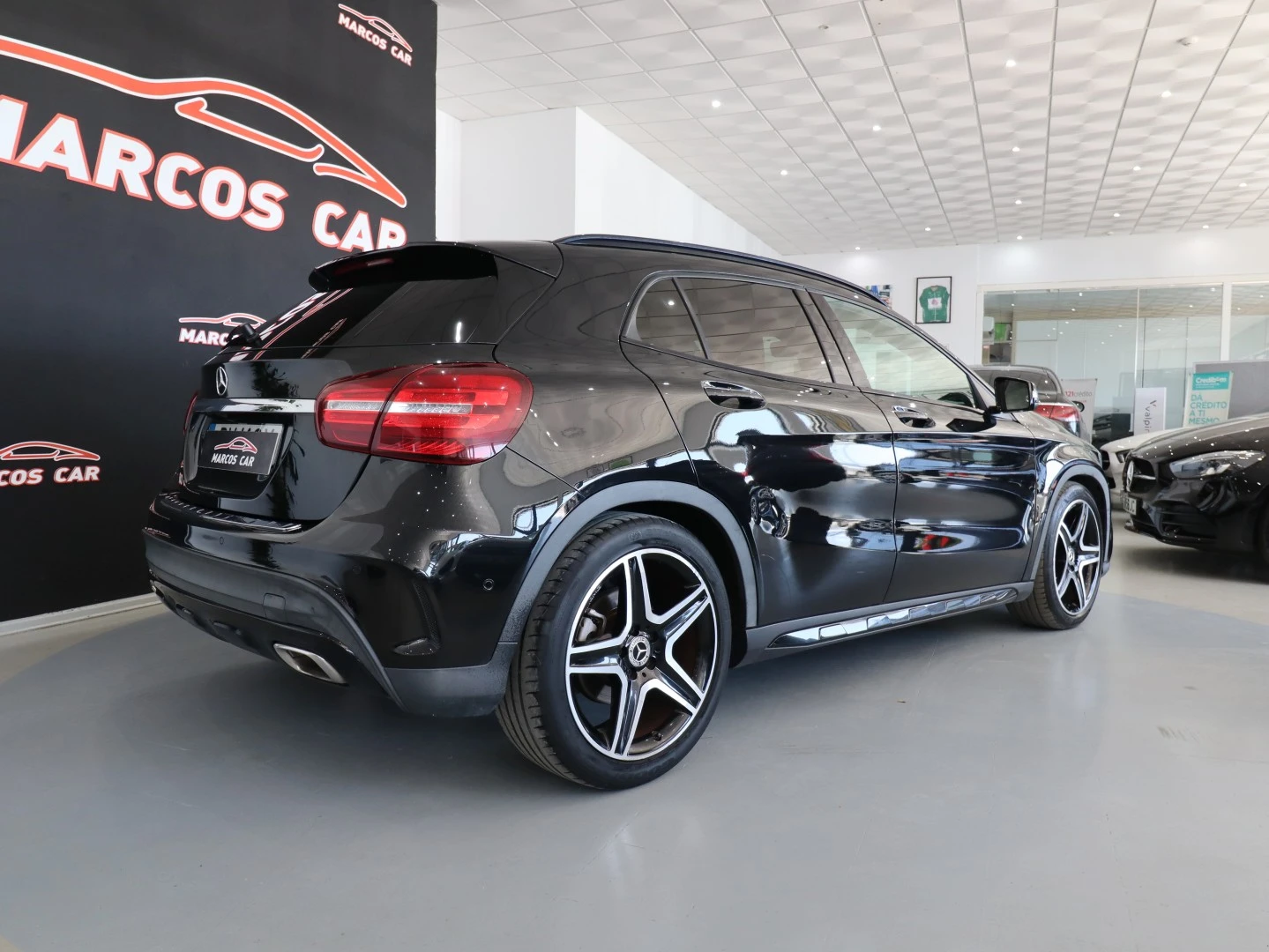 Mercedes-Benz GLA 220 d 7G-DCT AMG Line
