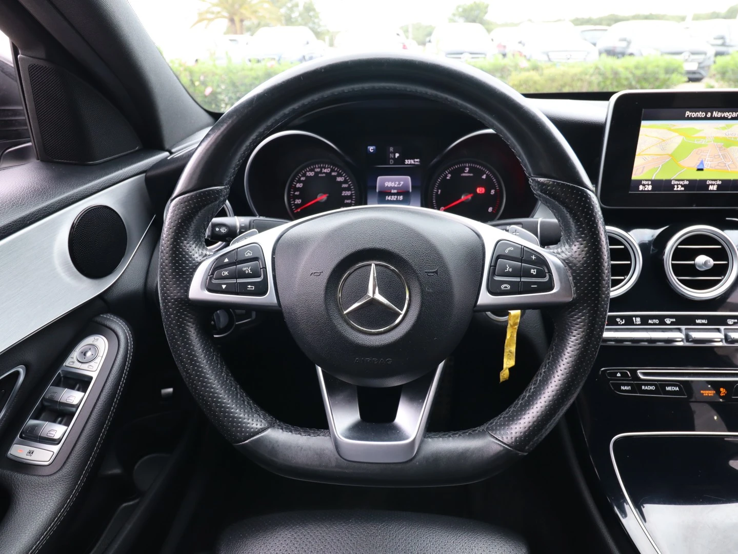 Mercedes-Benz C 300 BlueTEC Hybrid AMG Line
