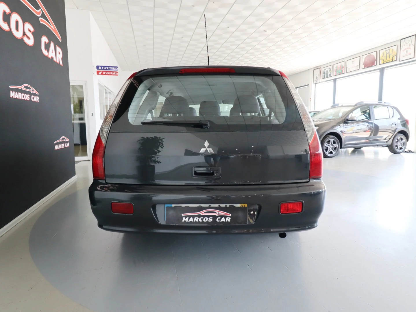Mitsubishi Lancer SW 1.6 Intense