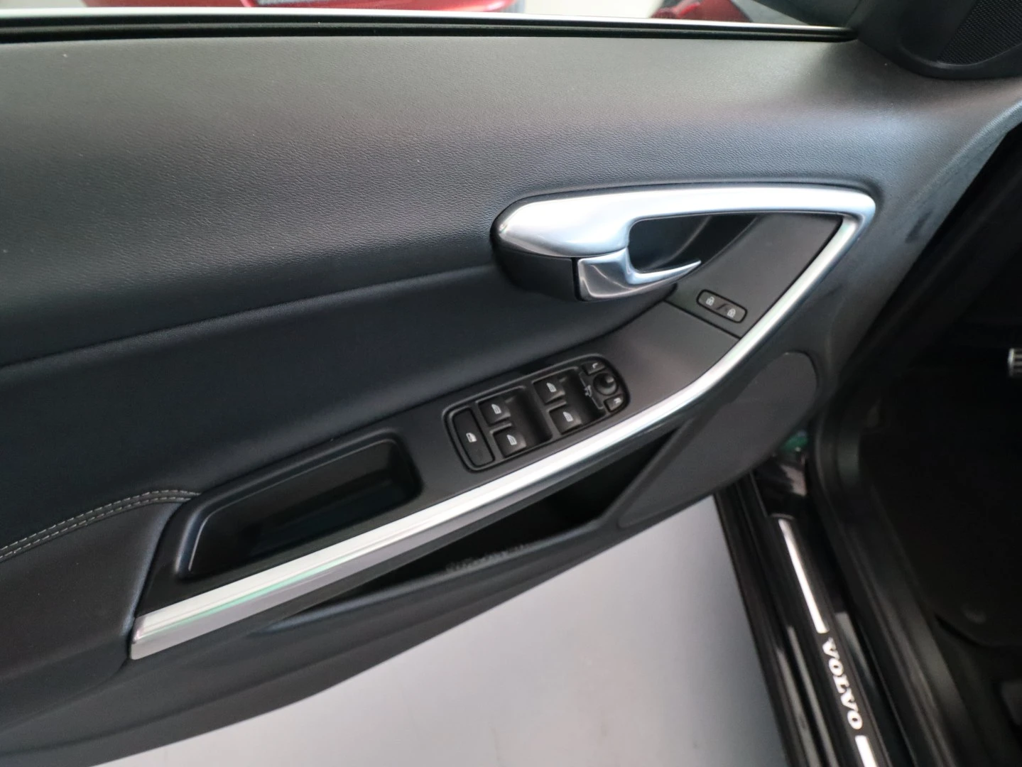 Volvo S60 2.0 D4 R-Design S/S Geartronic