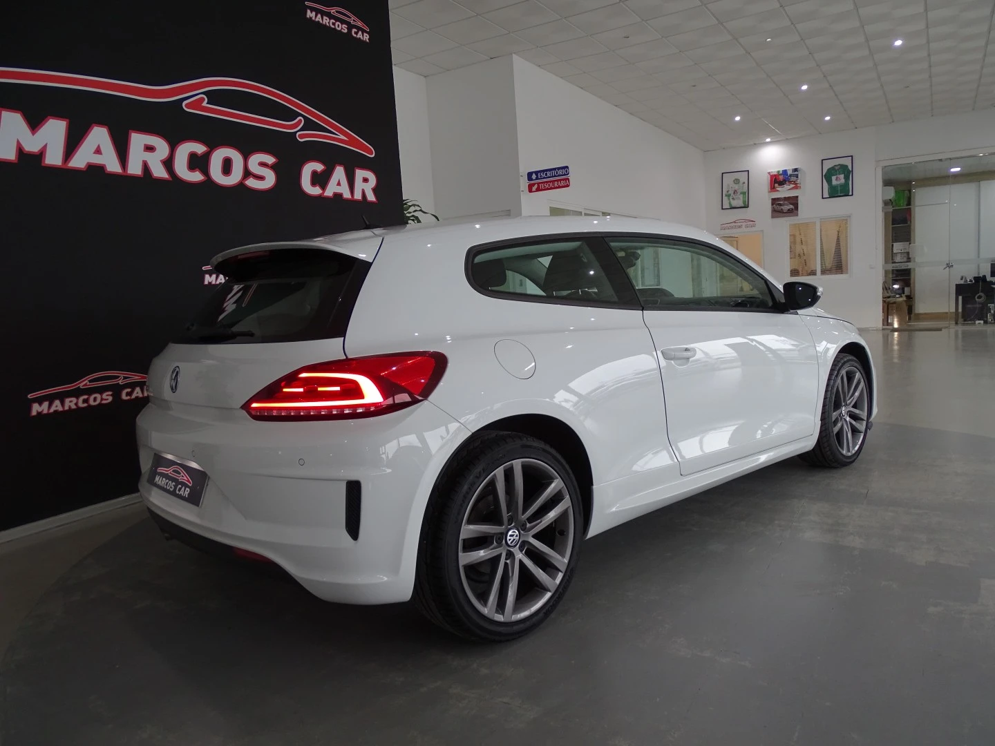 VW Scirocco R LINE