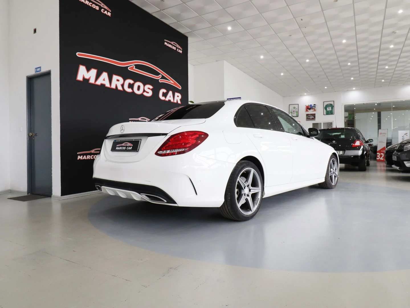 Mercedes-Benz C 300 BlueTEC Hybrid AMG Line