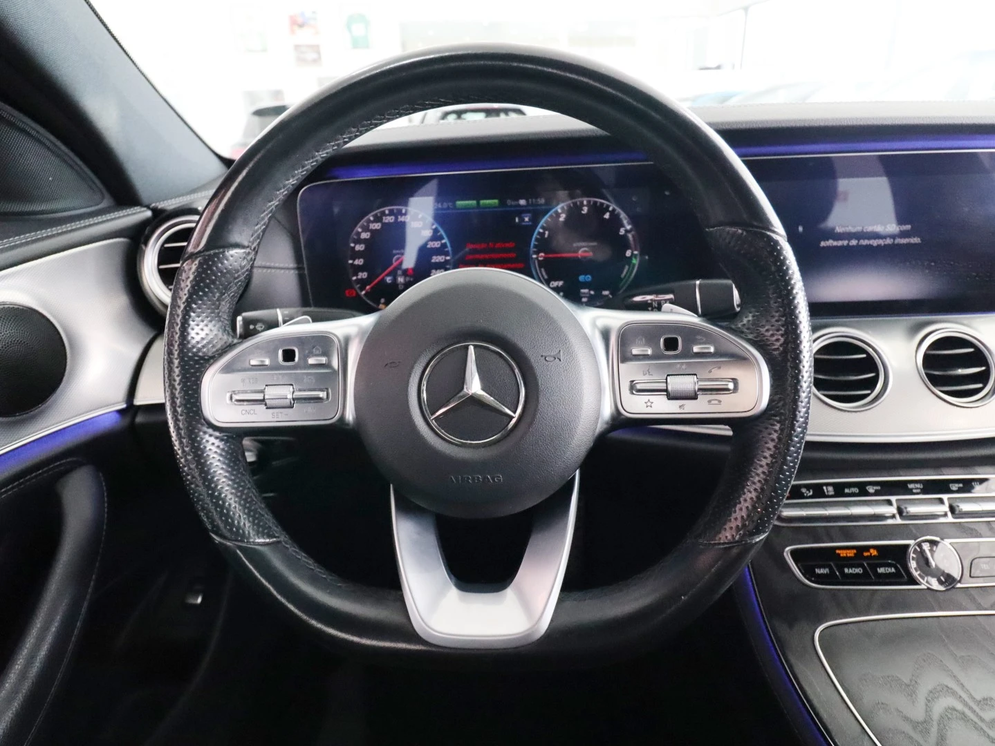 Mercedes-Benz E 300 De Avantgarde