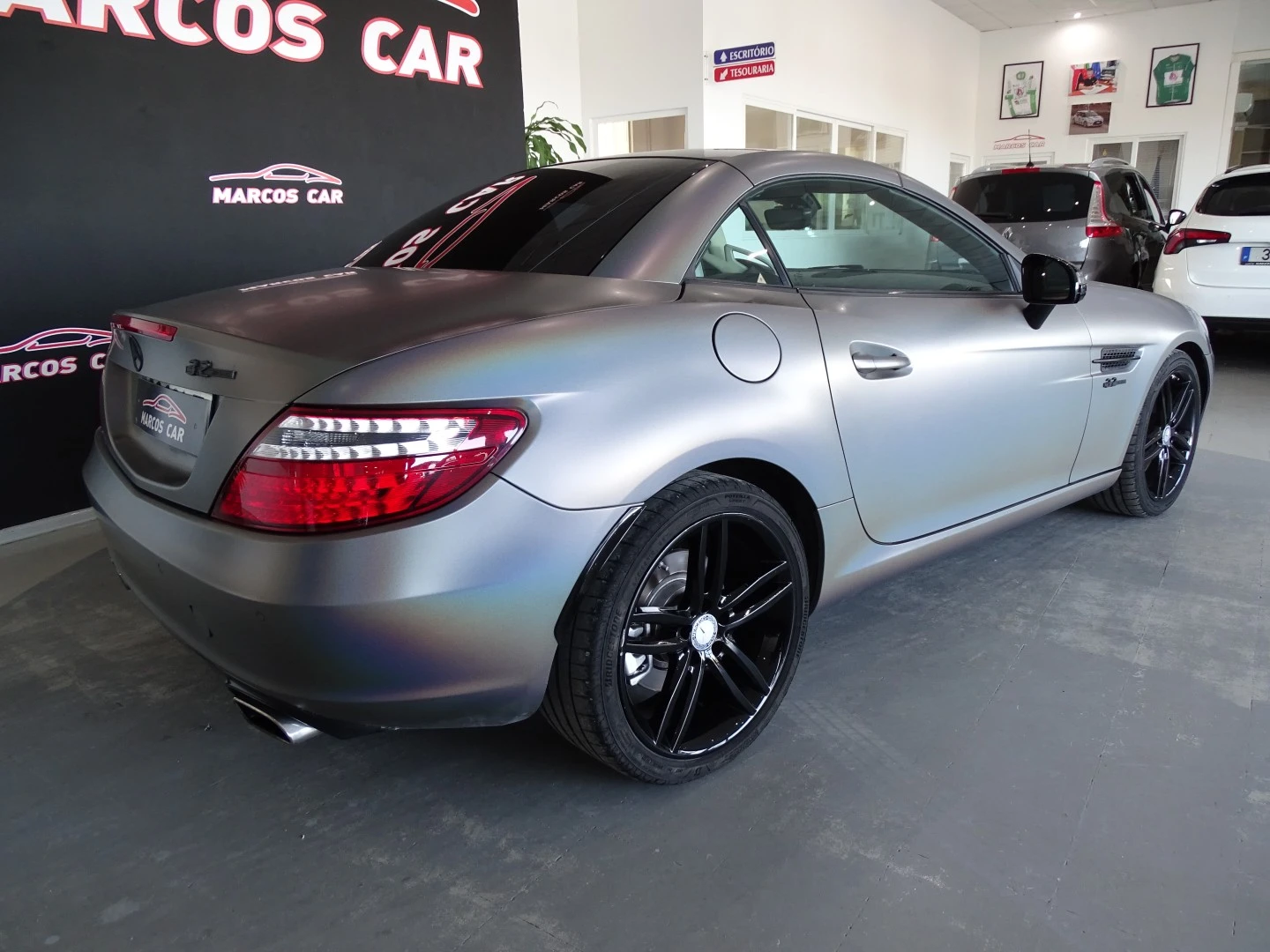 Mercedes-Benz SLK 200 (BlueEFFICIENCY) 7G-TRONIC CarbonLOOK Edition