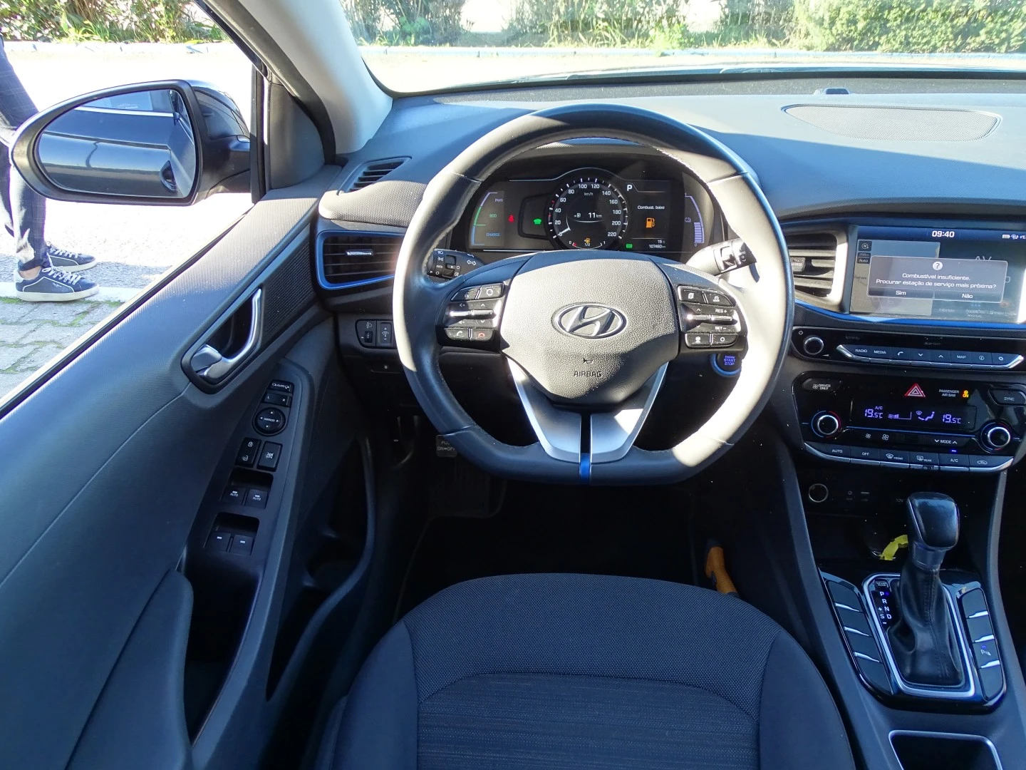 Hyundai Ioniq 1.6 GDI HEV Hybrid Tech