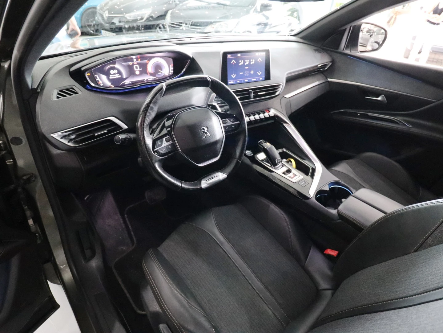 Peugeot 5008 1.5 BlueHDi Allure Pack EAT8