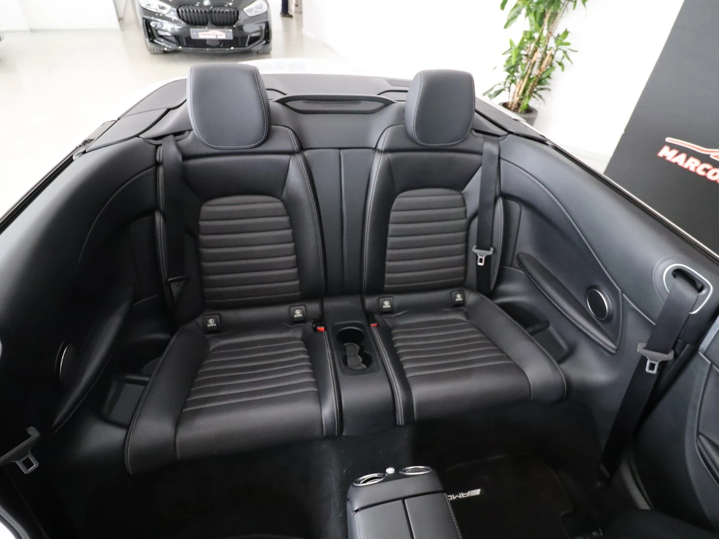 Mercedes-Benz C 220 d AMG LINE