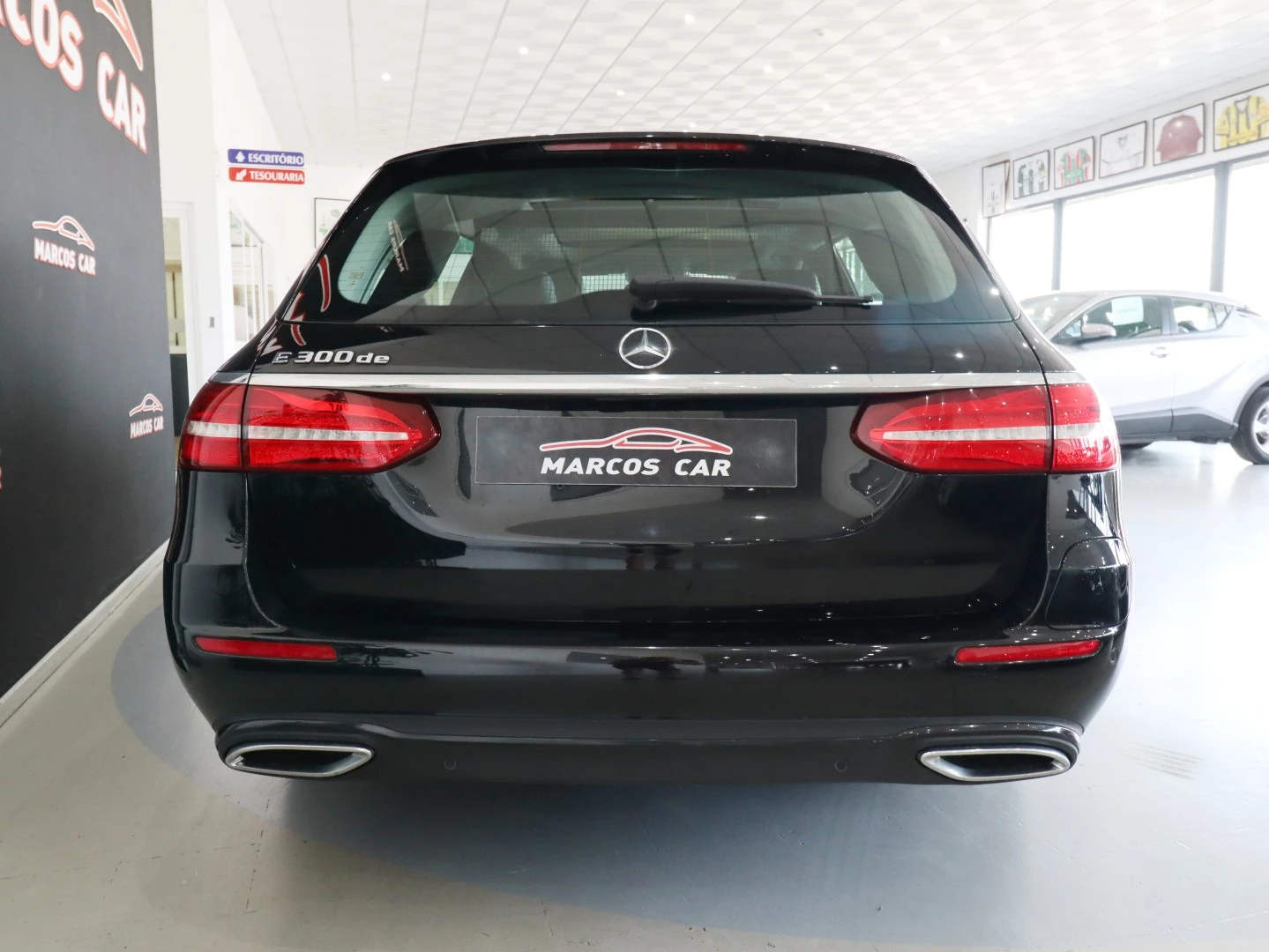 Mercedes-Benz E 300 de T 9G-TRONIC