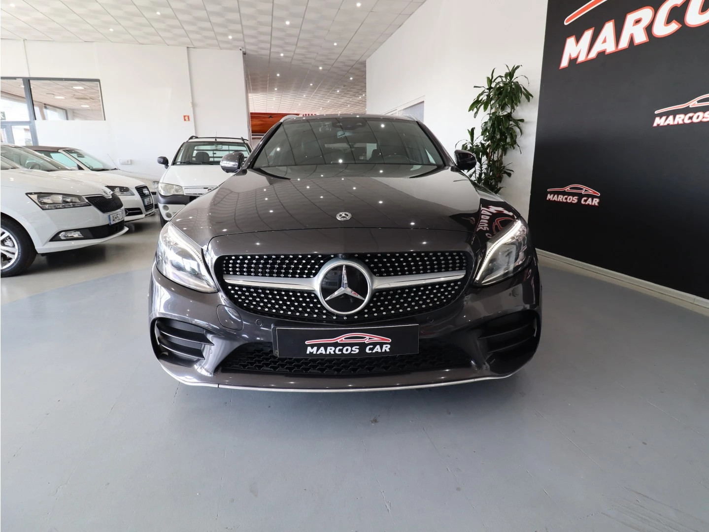 Mercedes-Benz C 300 de AMG Line