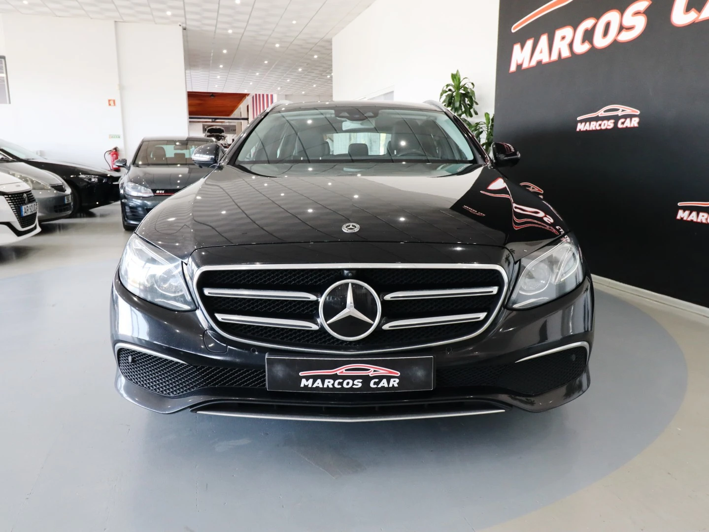 Mercedes-Benz E 300 de T 9G-TRONIC
