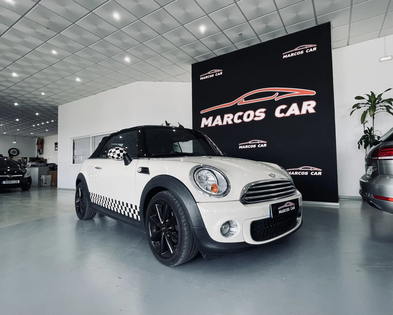 MINI Cabrio Cooper D
