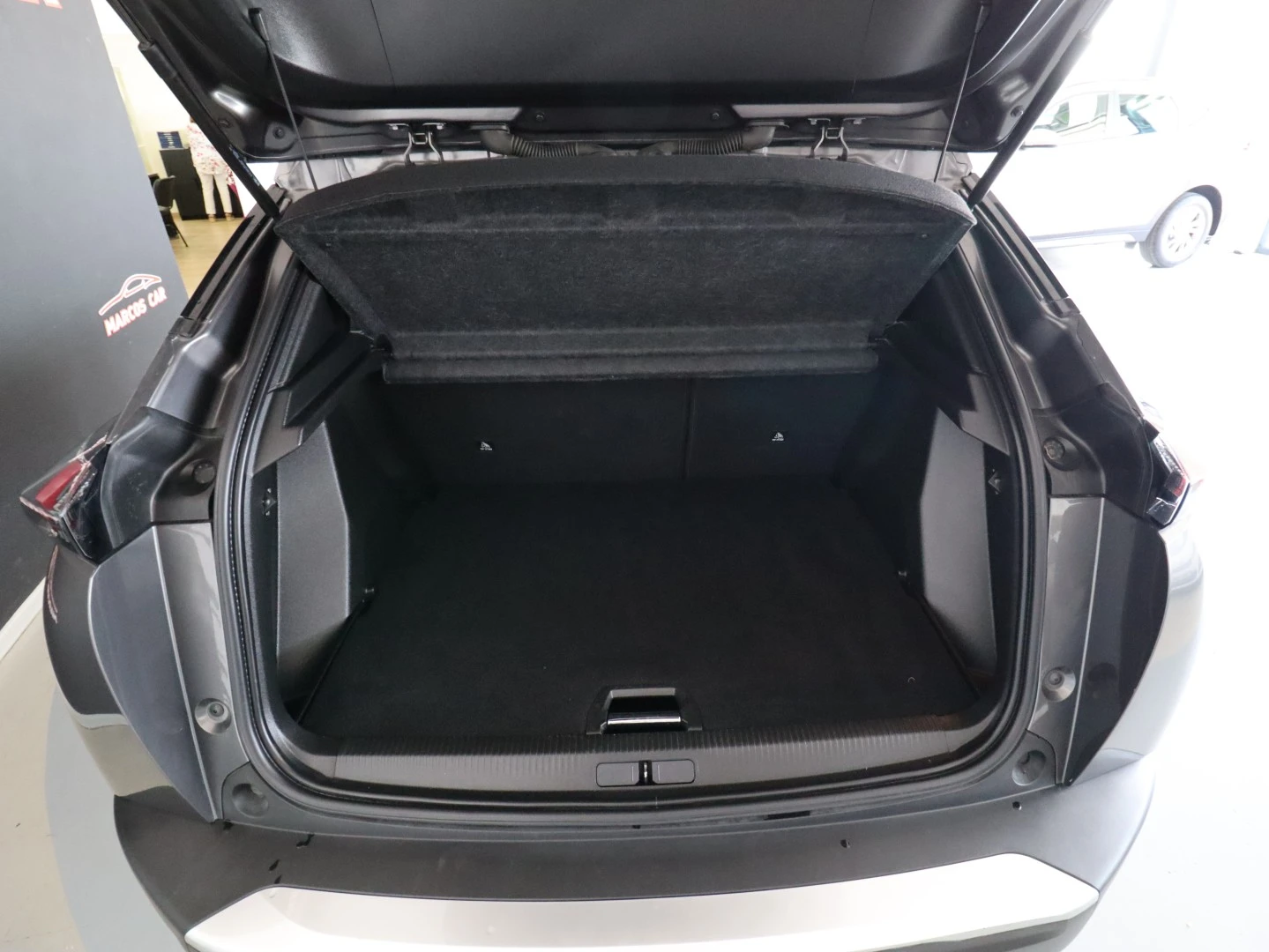 Peugeot 2008 1.2 PureTech Allure