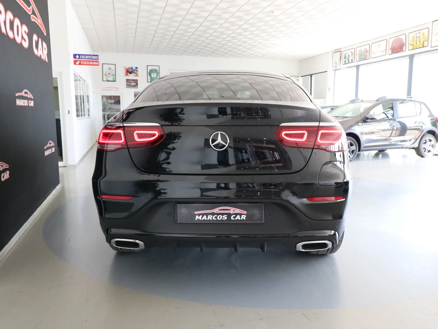 Mercedes-Benz GLC 300 AMG