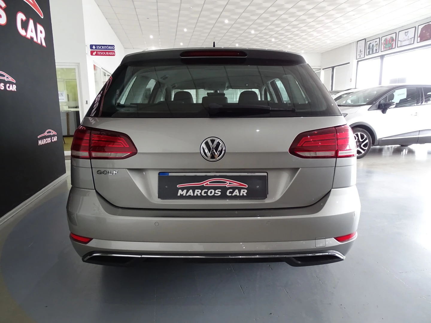 VW Golf Variant 1.6 TDi Highline