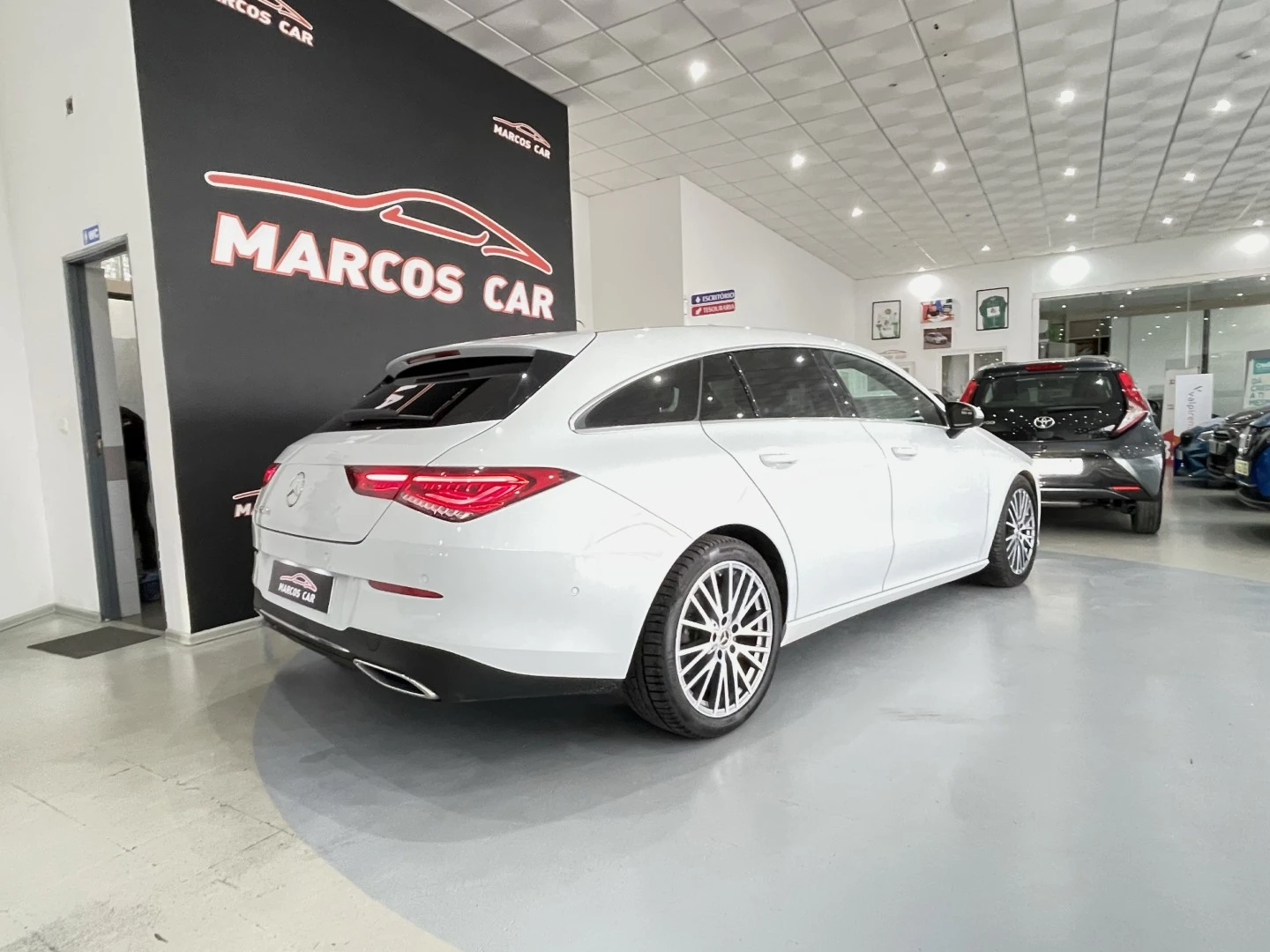 Mercedes-Benz CLA 200 d Shooting Brake 8G-DCT Special Edition