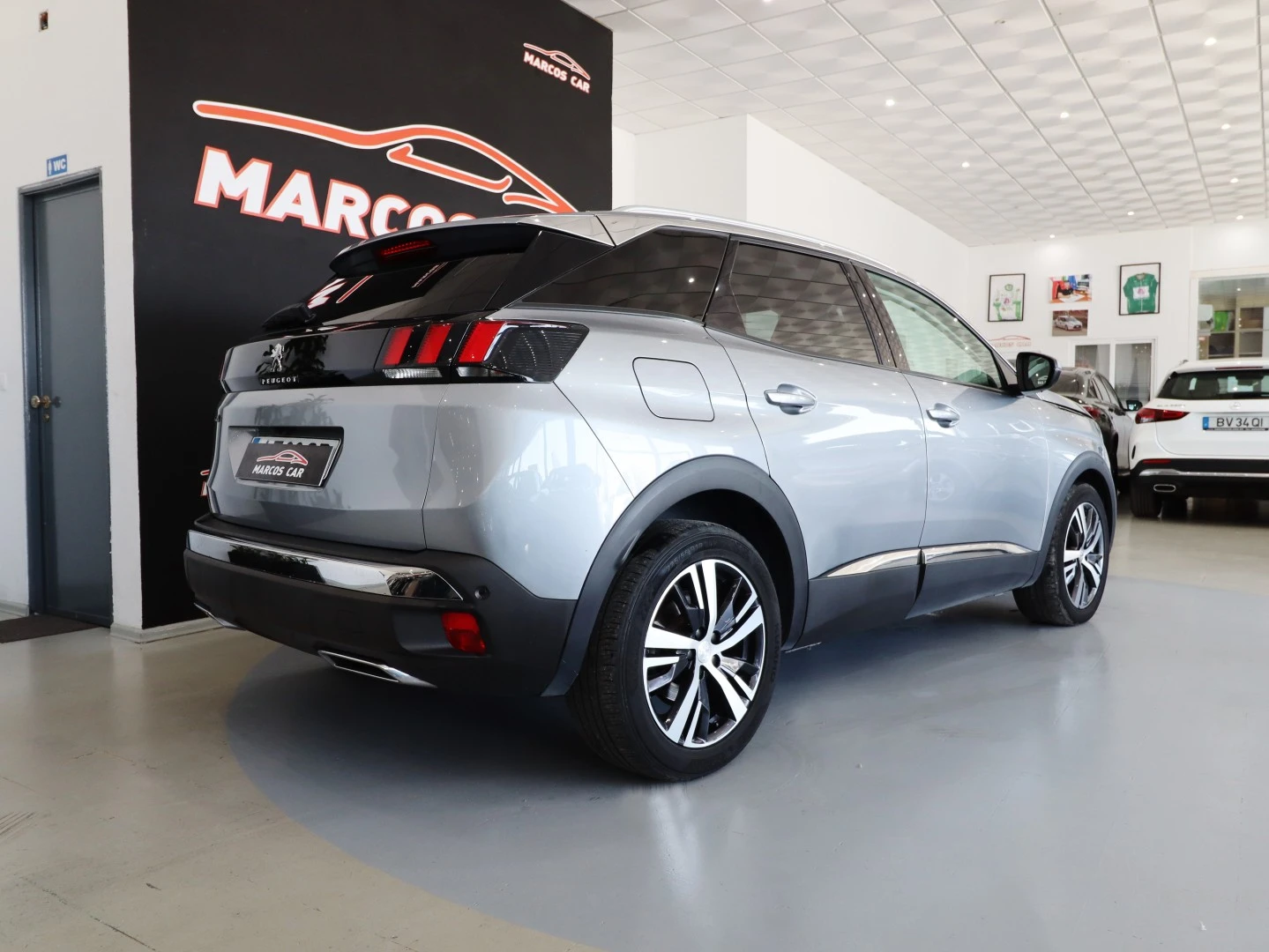 Peugeot 3008 1.5 BlueHDi Allure