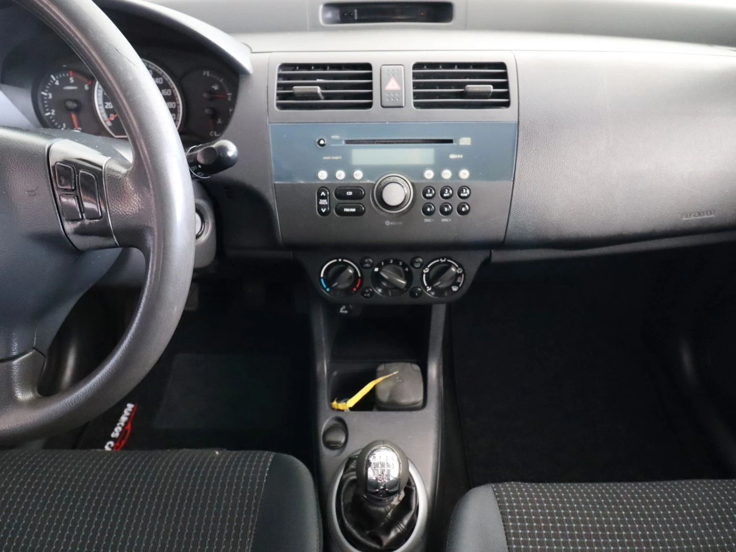 Suzuki Swift 1.3 DDiS GL