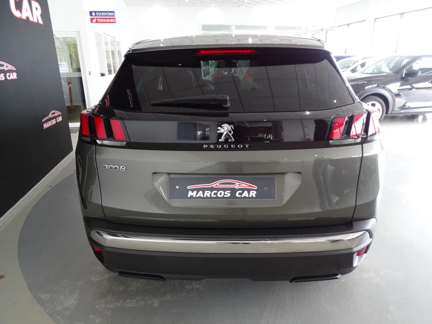 Peugeot 3008 1.5 BlueHDi Allure