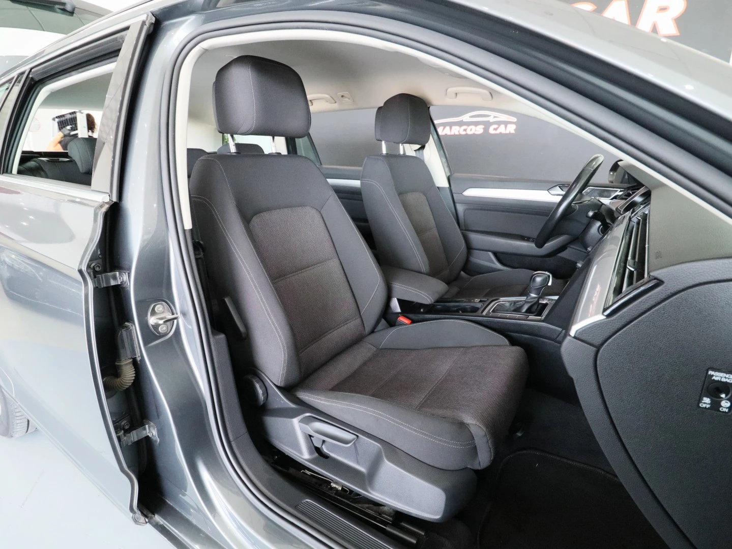 VW Passat Variant 2.0 TDi Confortline DSG