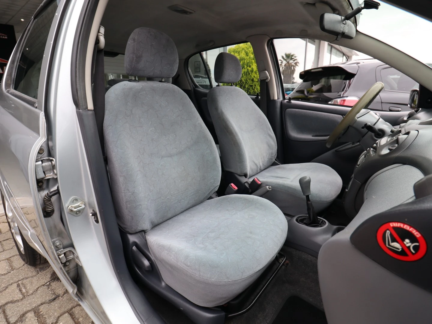 Toyota Yaris 1.0 Base C/Radio