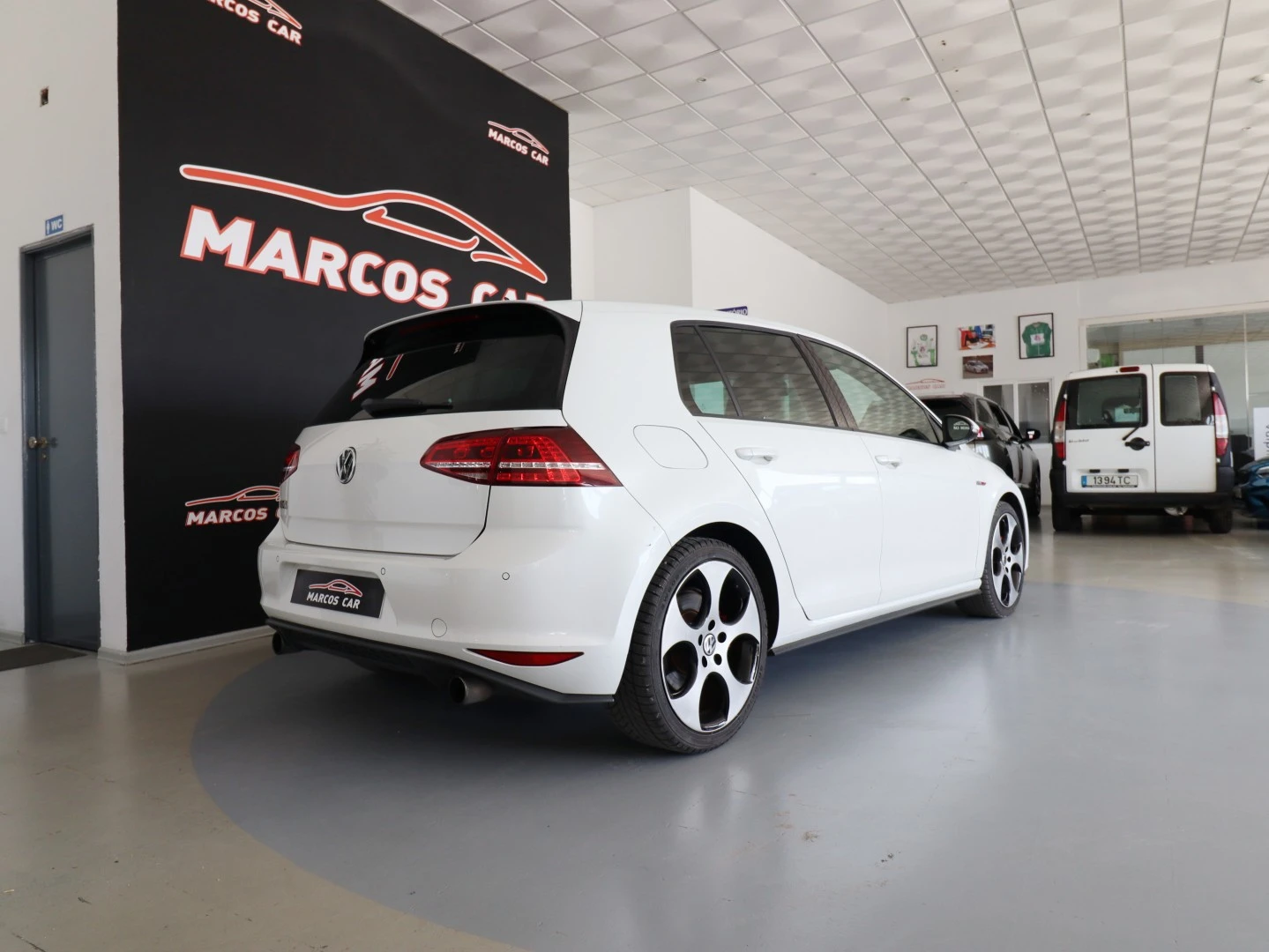 VW Golf 2.0 TSi GTi Performance