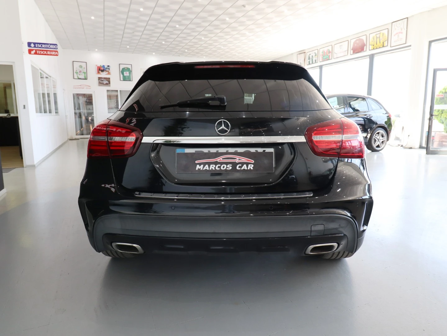 Mercedes-Benz GLA 220 d 7G-DCT AMG Line