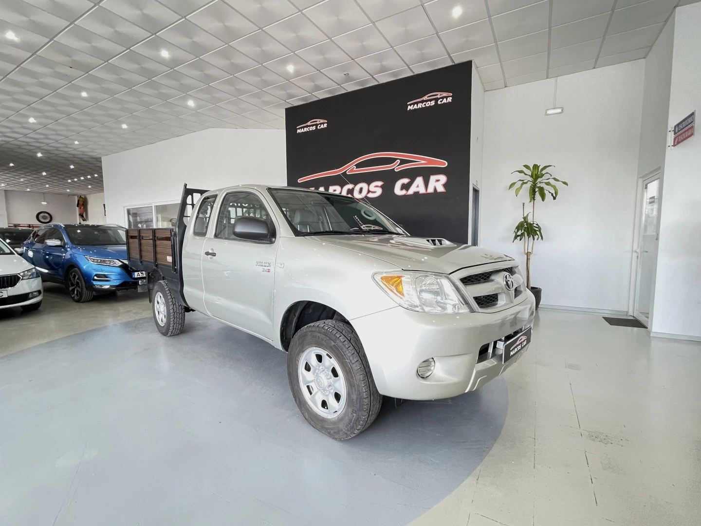 Toyota Hilux 2.5 D-4D 4WD CE CM AC