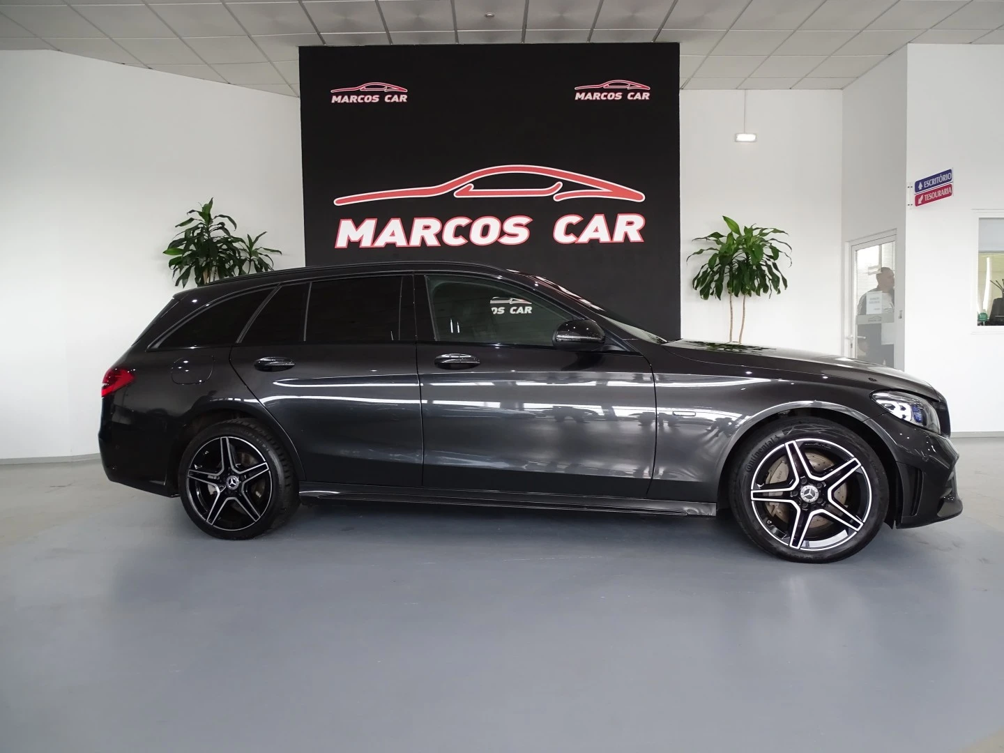 Mercedes-Benz C 300 de AMG Line