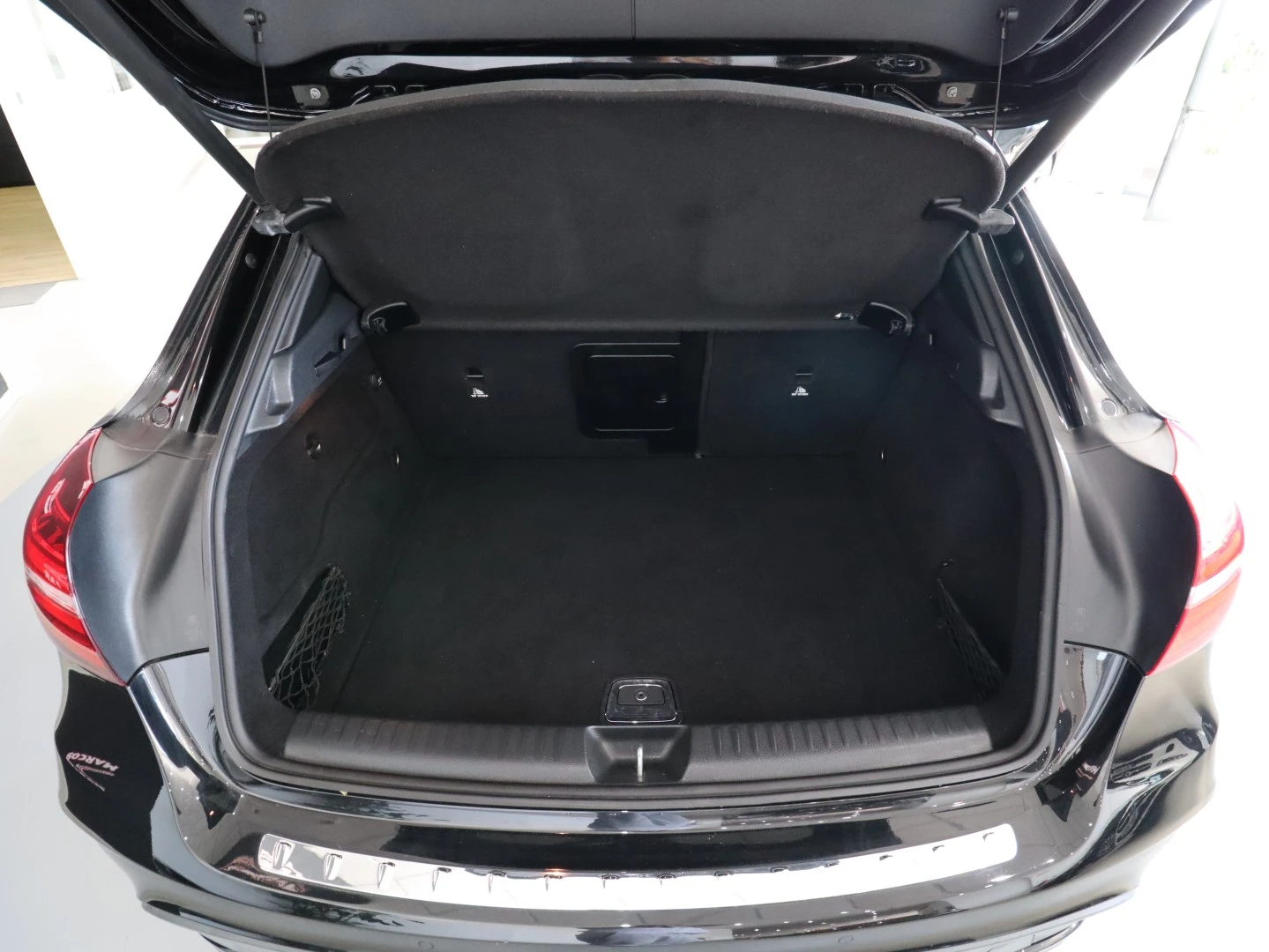 Mercedes-Benz GLA 220 d 7G-DCT AMG Line
