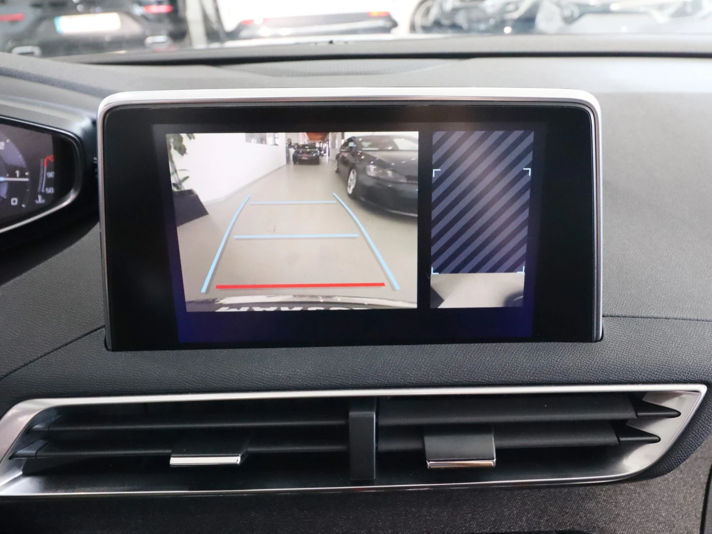 Peugeot 3008 1.5 BlueHDi Allure