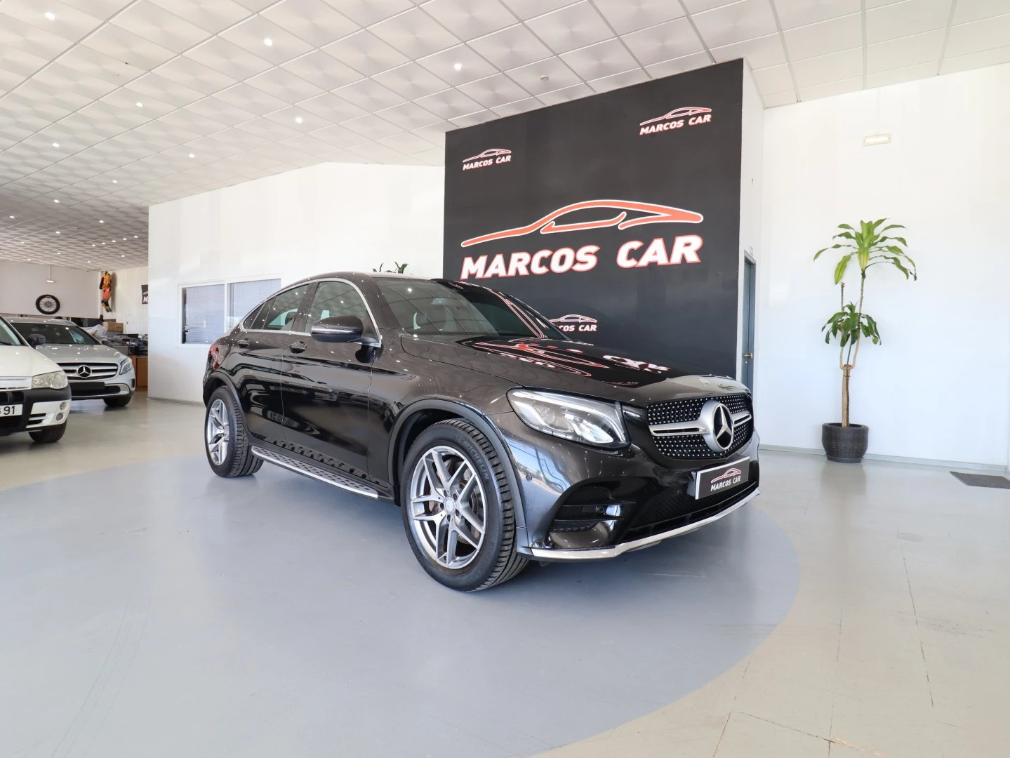 Mercedes-Benz GLC 220 d 4Matic 9G-TRONIC AMG Line