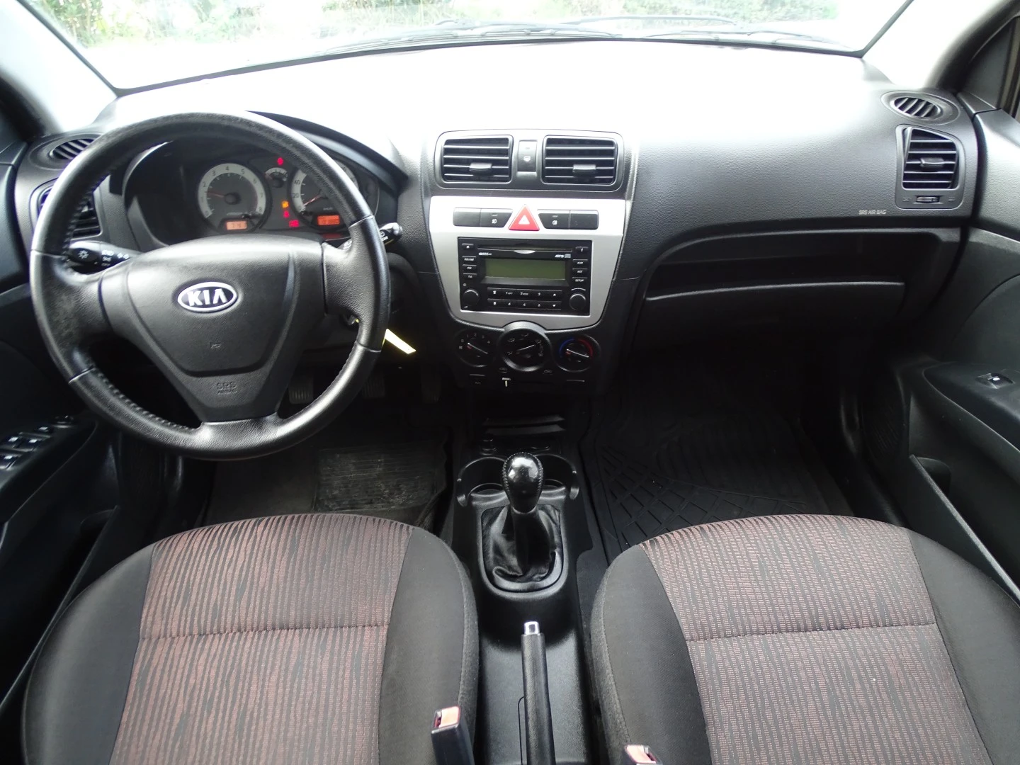 Kia Picanto 1.0L EX