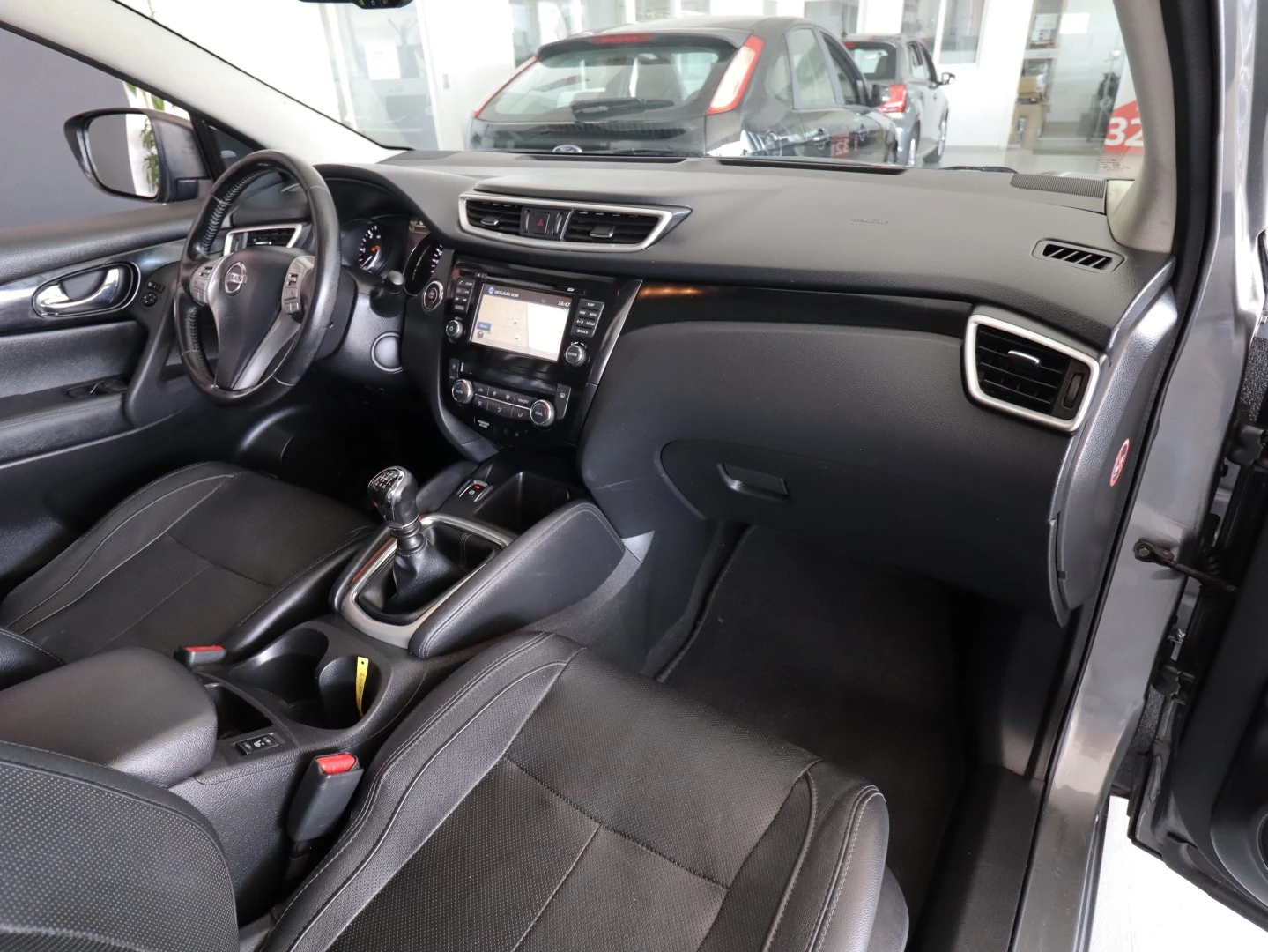 Nissan Qashqai 1.5 dCi Tekna Premium A+C