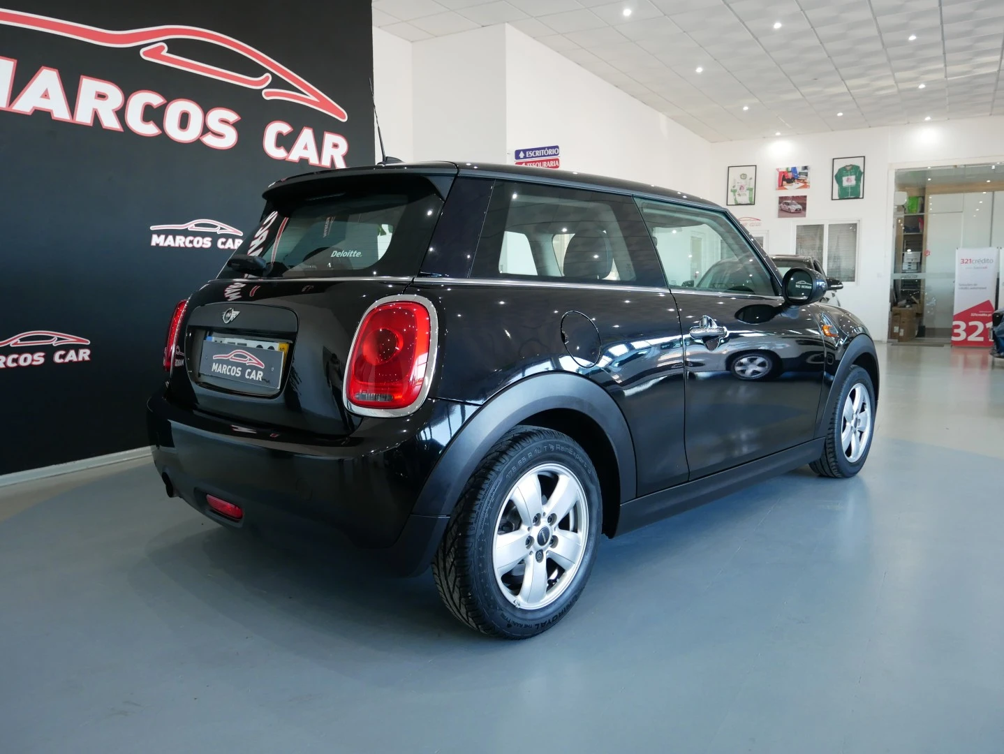 MINI 3 Portas One D